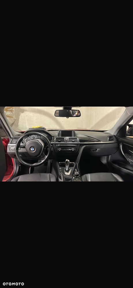 BMW Seria 3 328i - 7