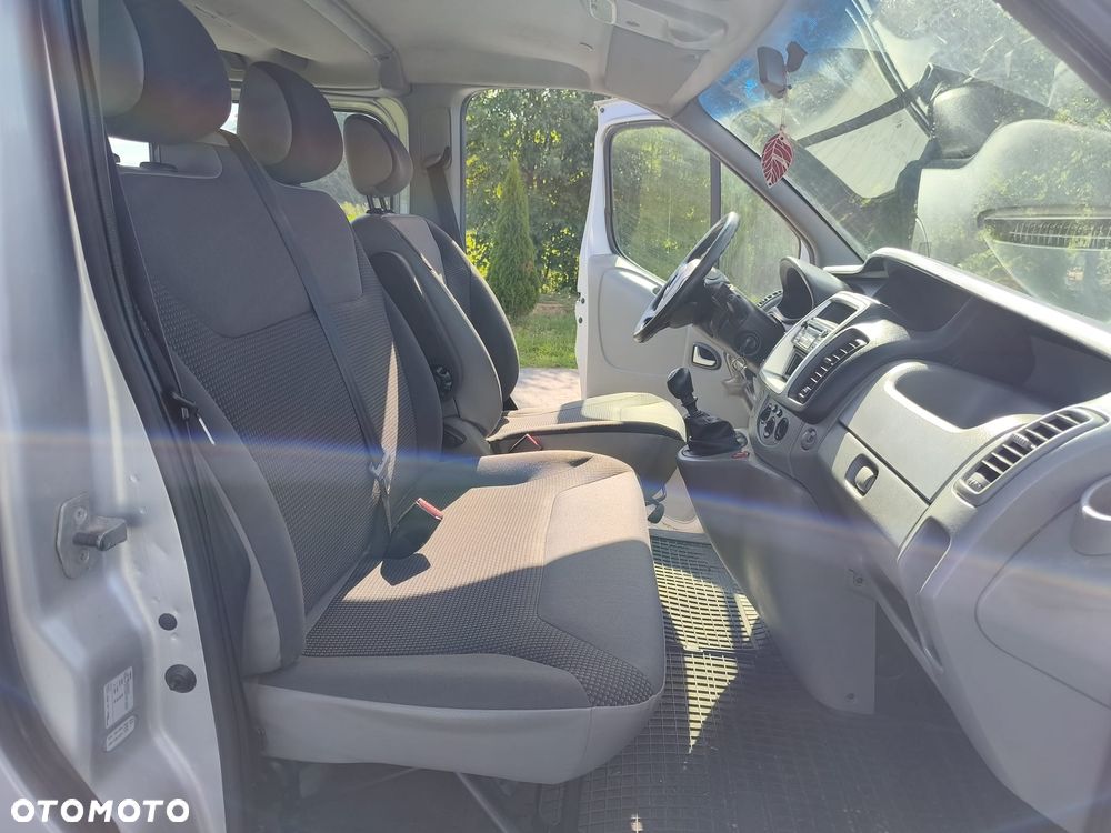 Opel Vivaro - 4