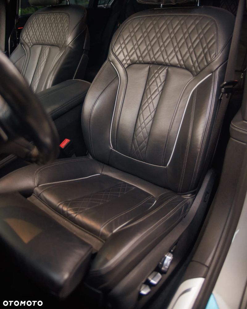 BMW Seria 7 740Li sport - 16
