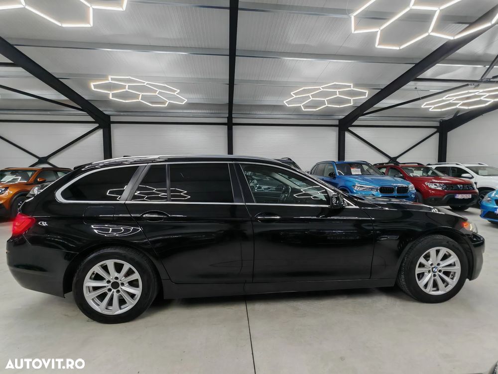 BMW Seria 5 525d xDrive Touring Sport-Aut. - 6