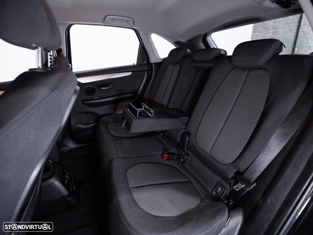 BMW 225xe Active Tourer Advantage - 11