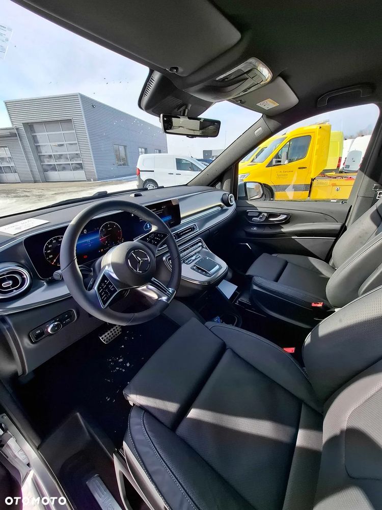 Mercedes-Benz Klasa V 300d - 6