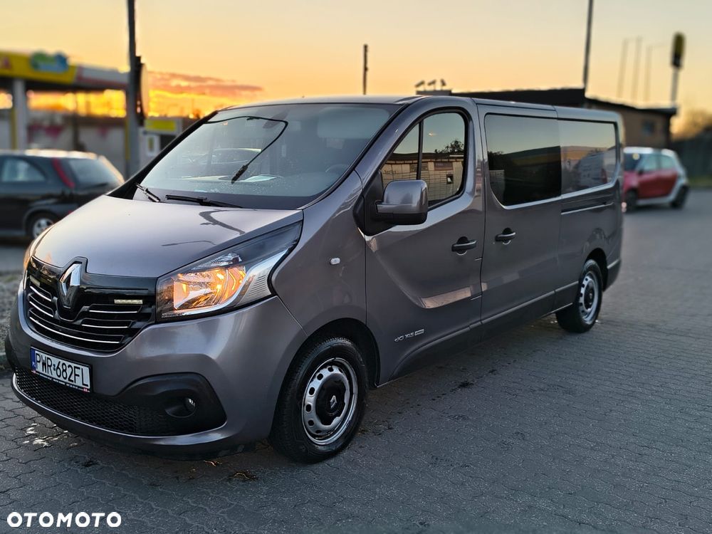 Renault Trafic - 1