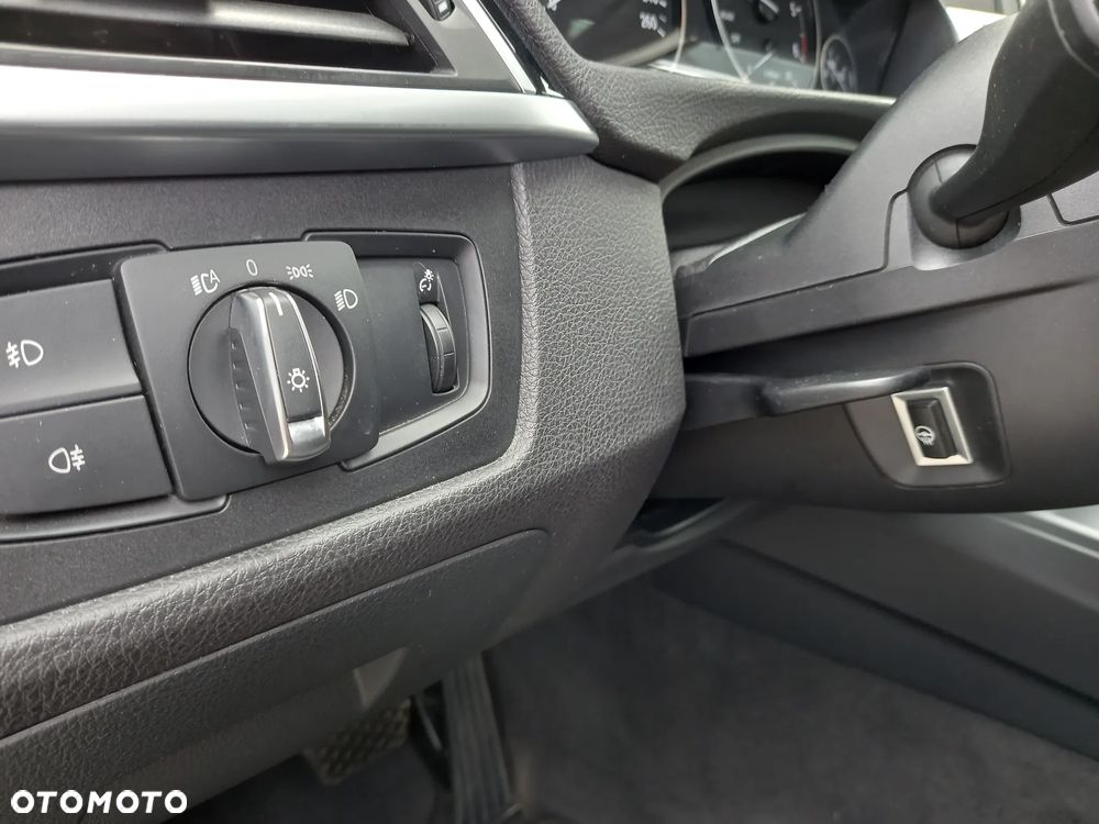 BMW Seria 4 420d Sport Line - 26