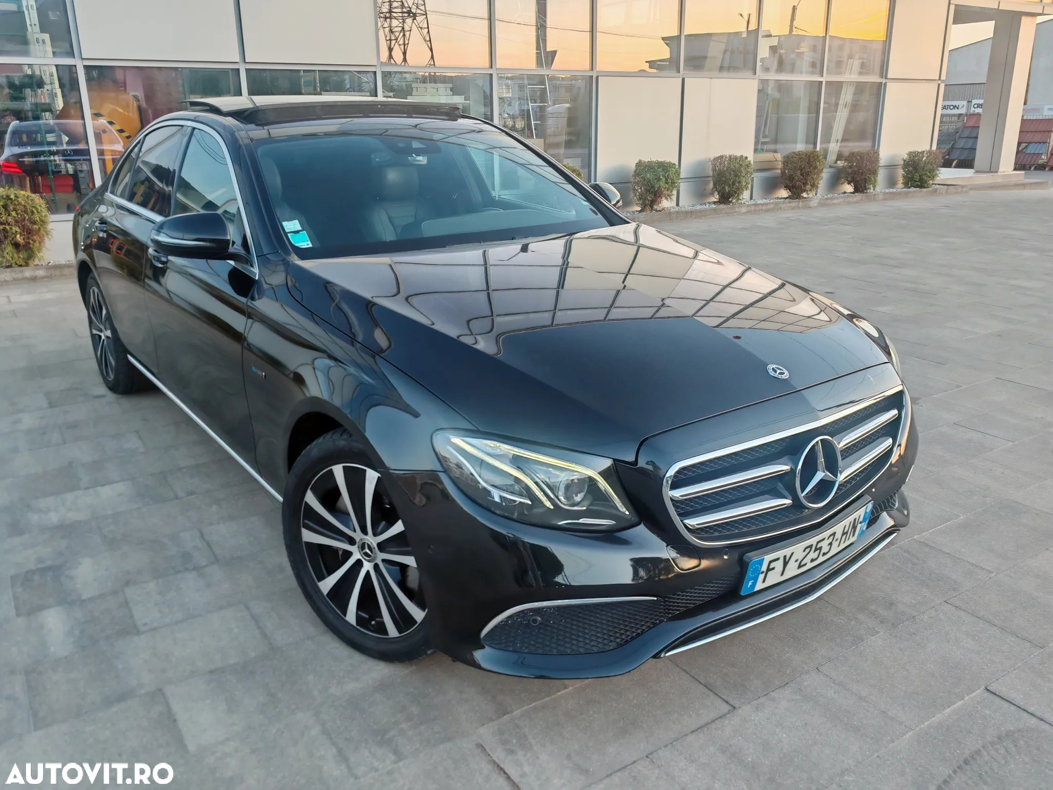 Mercedes-Benz E - 2