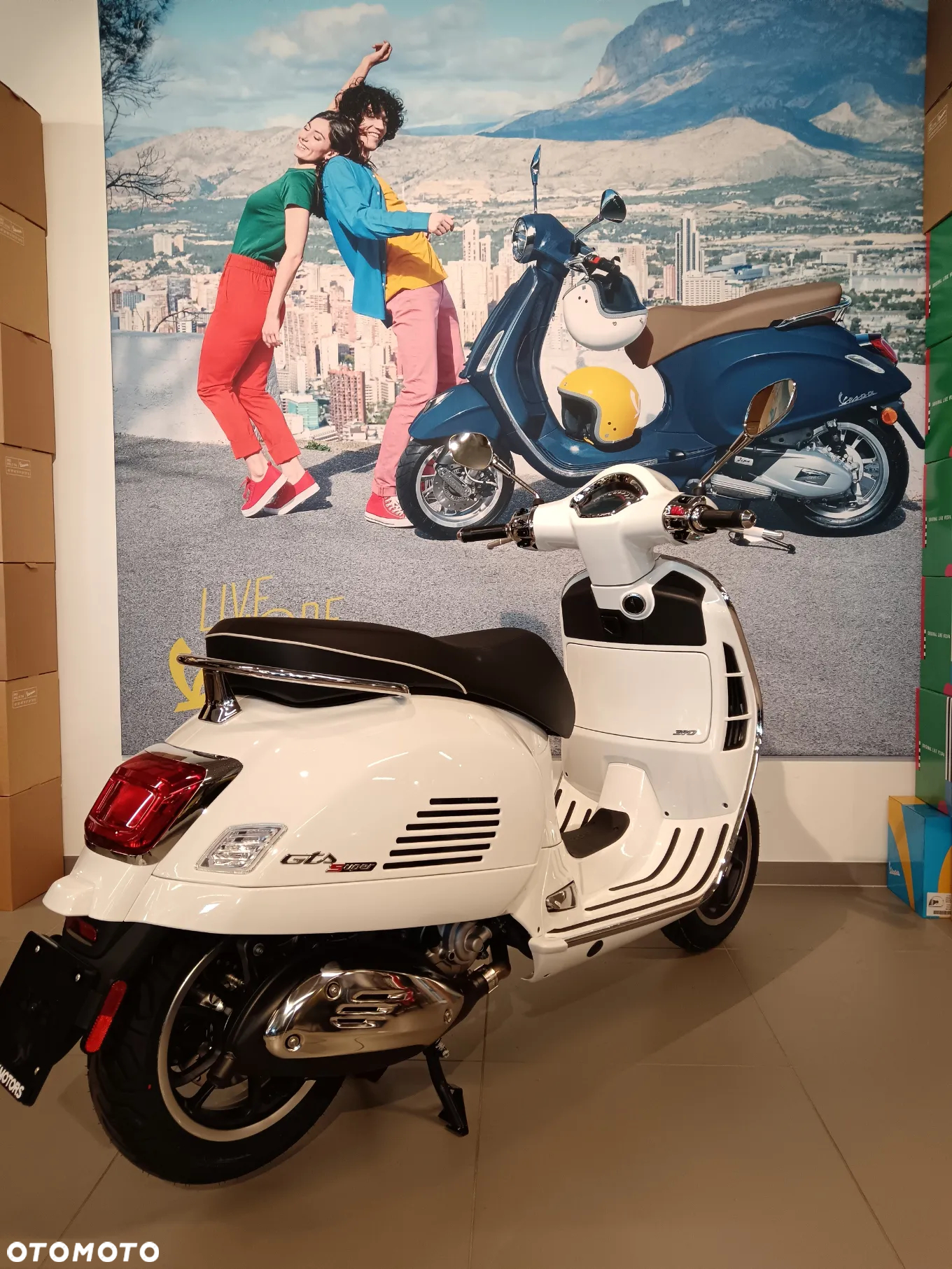 Vespa GTS - 6