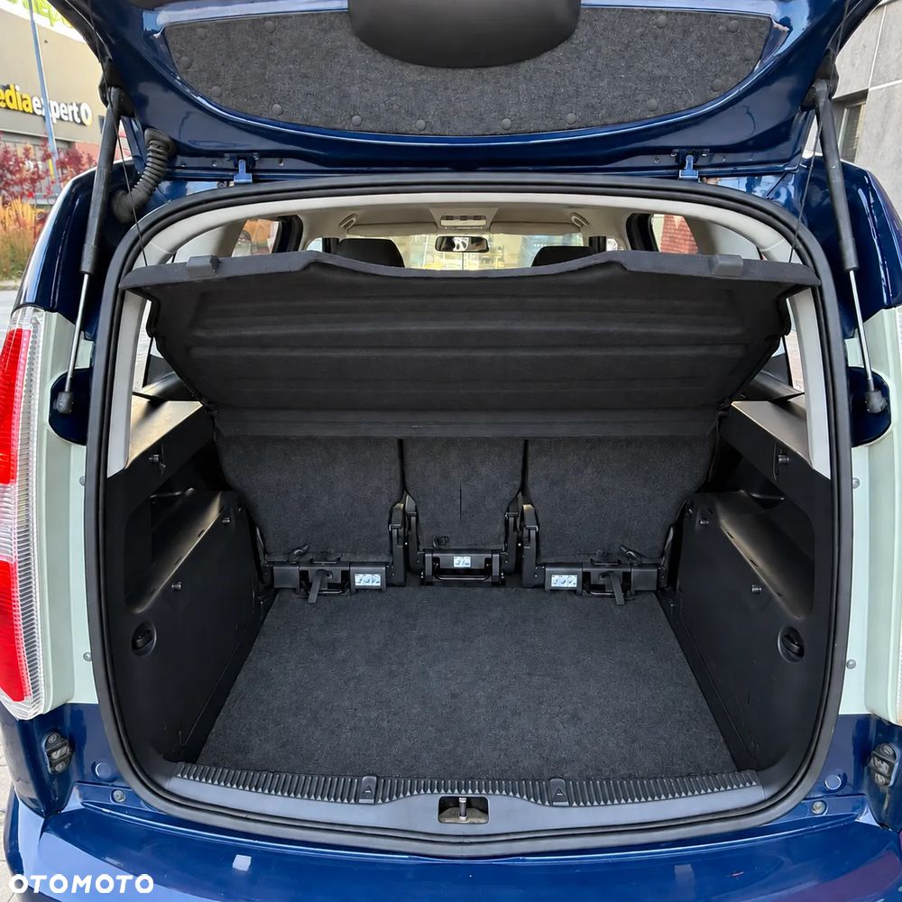 Skoda Roomster - 18