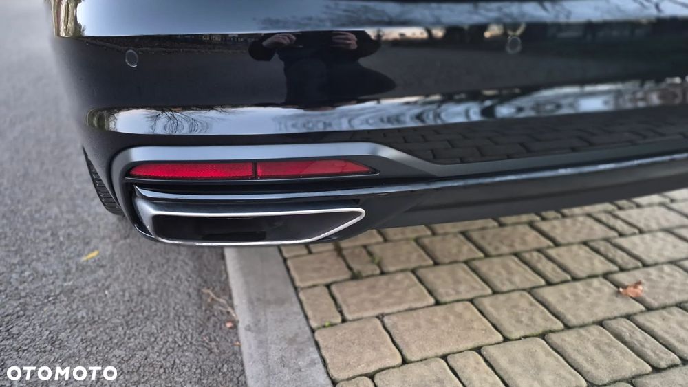 Audi A4 Limousine - 17