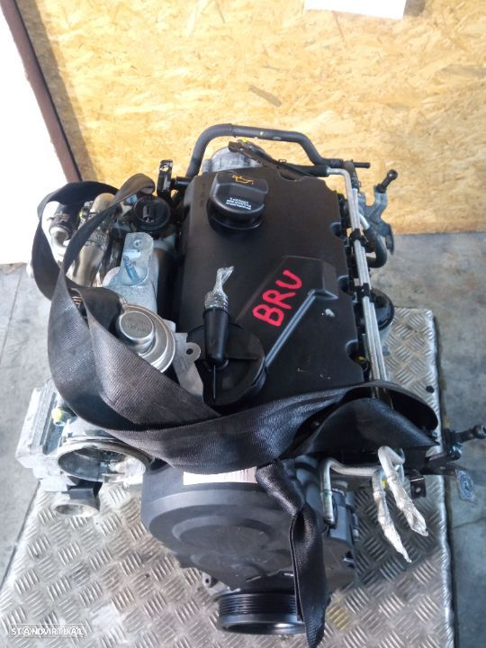Motor Vokswagen GOLF V 1.9 TDI (90 cv) REF: BRU (motor PD) - 6