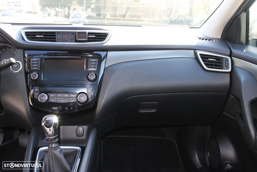 Nissan Qashqai 1.5 dCi Tekna+ - 22