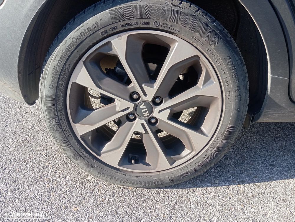 Kia Stonic 1.0 T-GDI Drive - 6