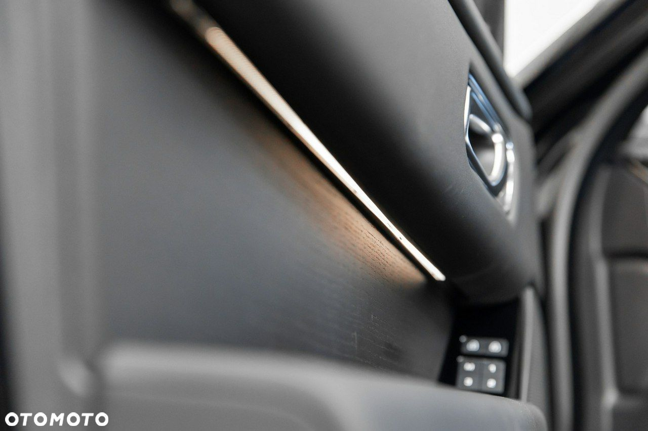 Land Rover Range Rover Velar - 29