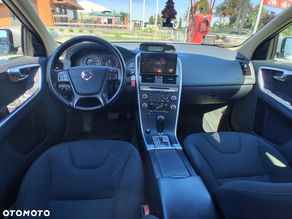 Volvo XC 60 D3 Momentum - 14