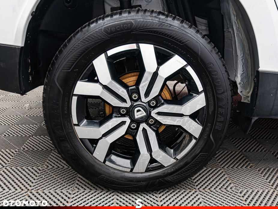 Dacia Duster 1.3 TCe Prestige 4WD - 27