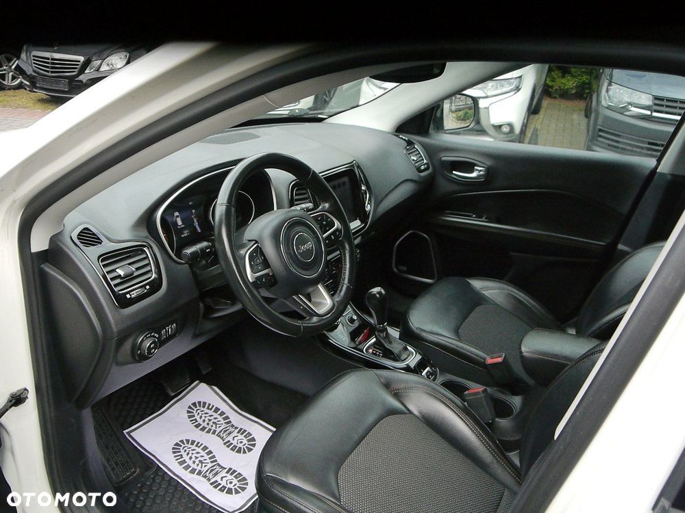 Jeep Compass 2.0 MultiJet Active Drive Automatik Limited - 27