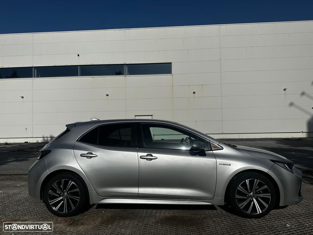Toyota Corolla 1.8 Hybrid Square Collection - 2