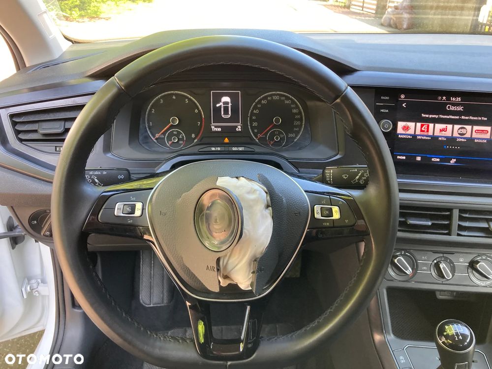 Volkswagen Polo - 15