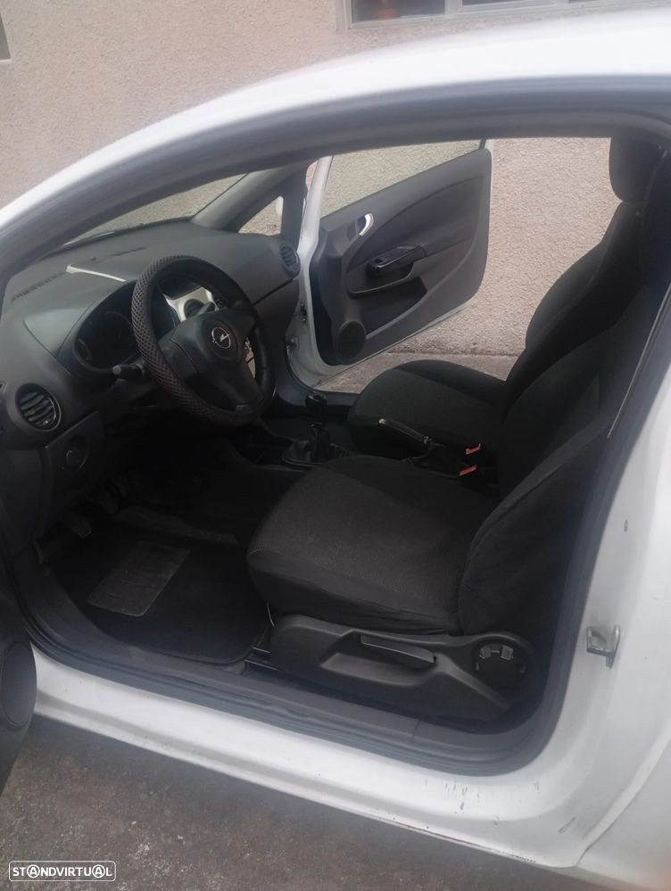 Opel Corsa 1.3 CDTi - 3