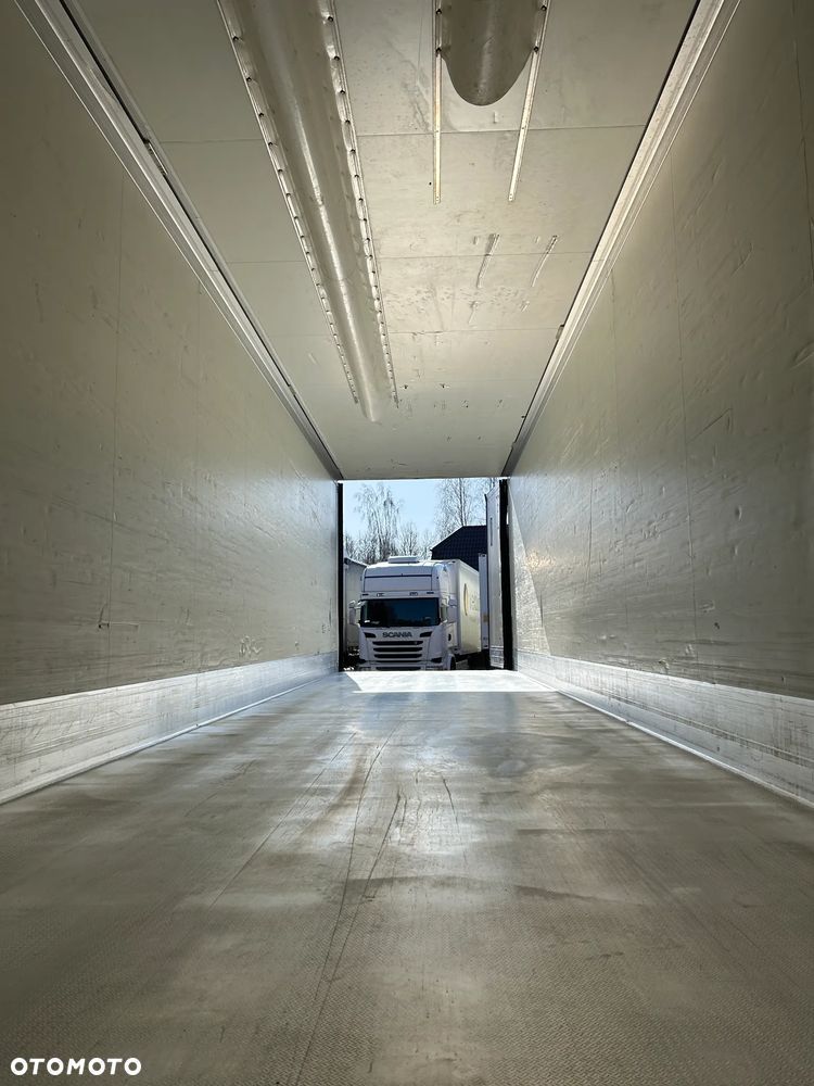 Schmitz Cargobull CARRIER VECTOR 1850 / GRUBA ŚCIANA 7 CM / 2.75 M WYSOKOŚĆ W ŚRODKU / KOSZ PALETOWY / 4 ZAMKI / DIESEL + ELEKTRYK / DRUKARKA / 2010 ROK !! - 40