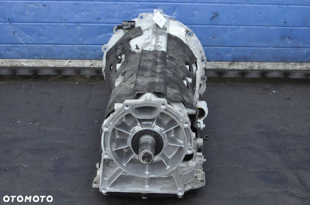 DEFENDER L663 3.0 D200 SKRZYNIA LPLA7000AB 8HP-76X - 2