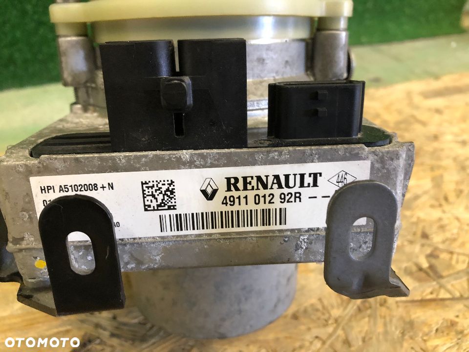 DACIA SANDERO II LIFT 2017-> POMPA WPOMAGANIA 491101292R - 4