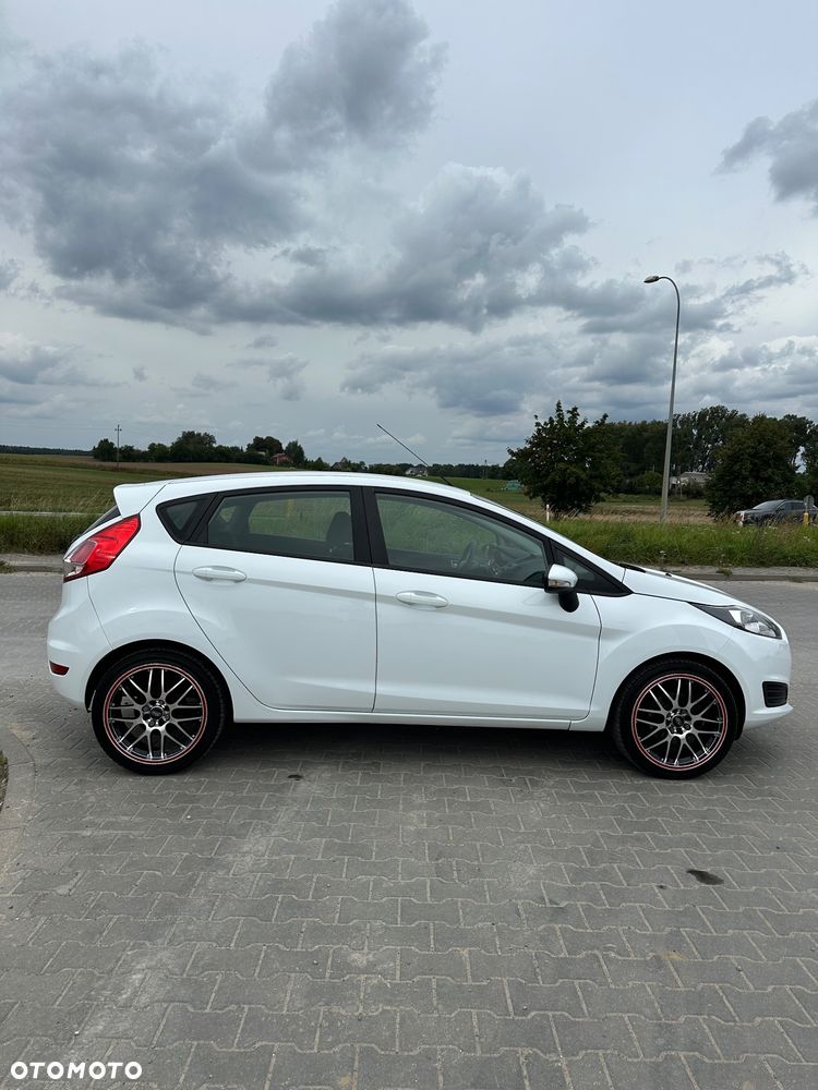 Ford Fiesta 1.0 EcoBoost Titanium X - 12
