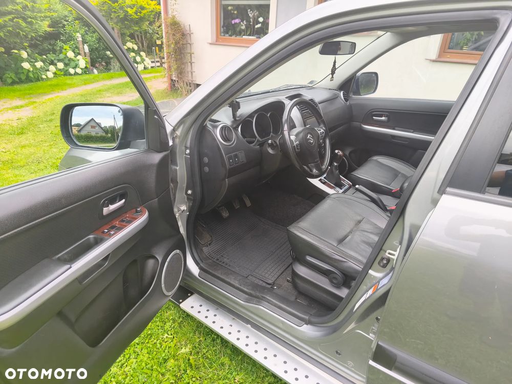 Suzuki Grand Vitara 1.9 DDiS Comfort - 7