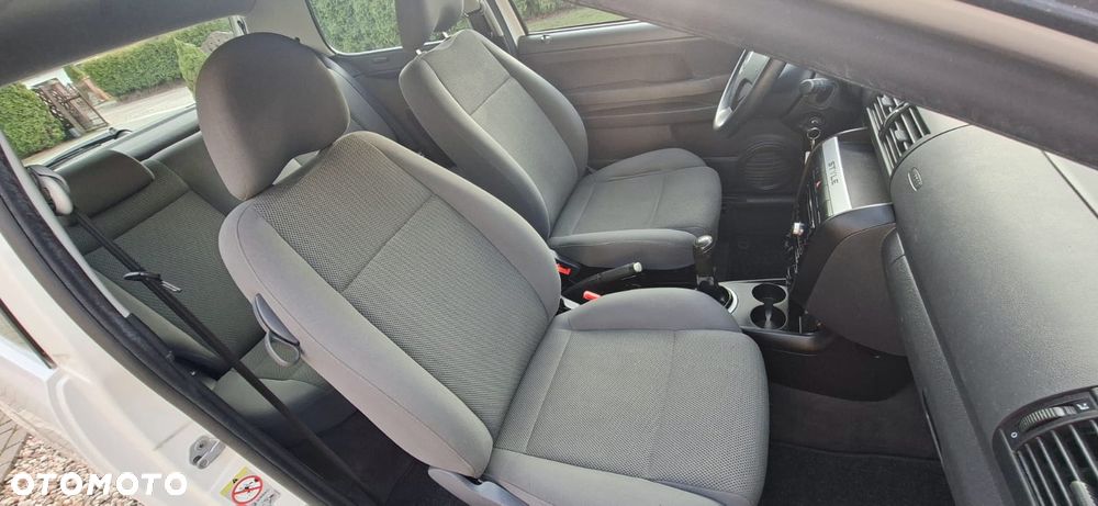 Volkswagen Fox 1.2 Style - 11