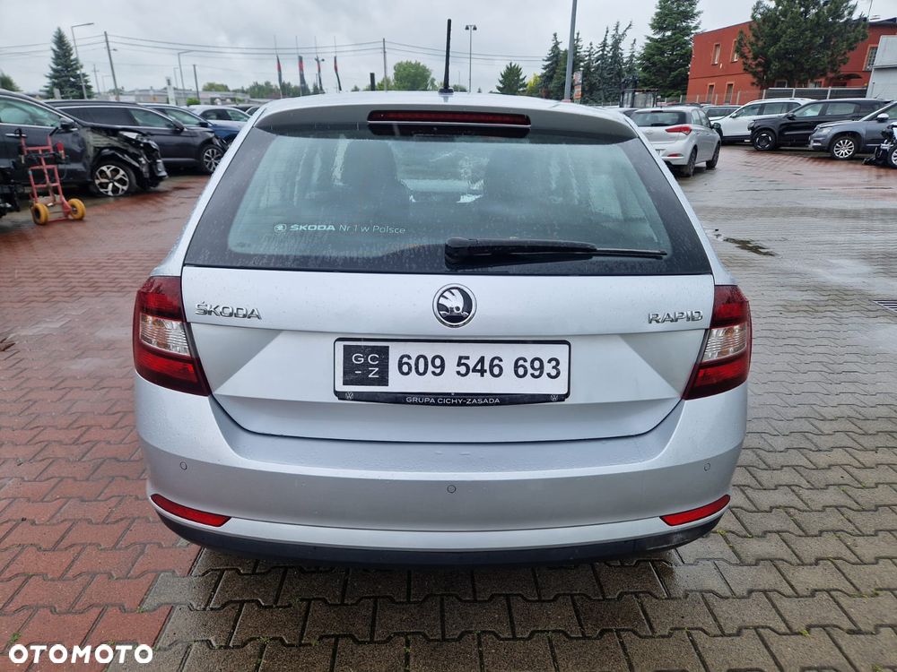 Skoda RAPID 1.0 TSI Ambition - 4