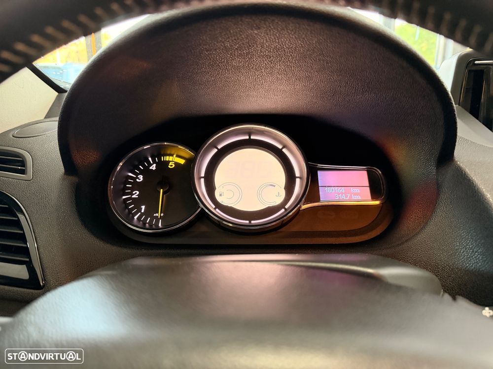 Renault Mégane 1.5 dCi Bose Edition - 36