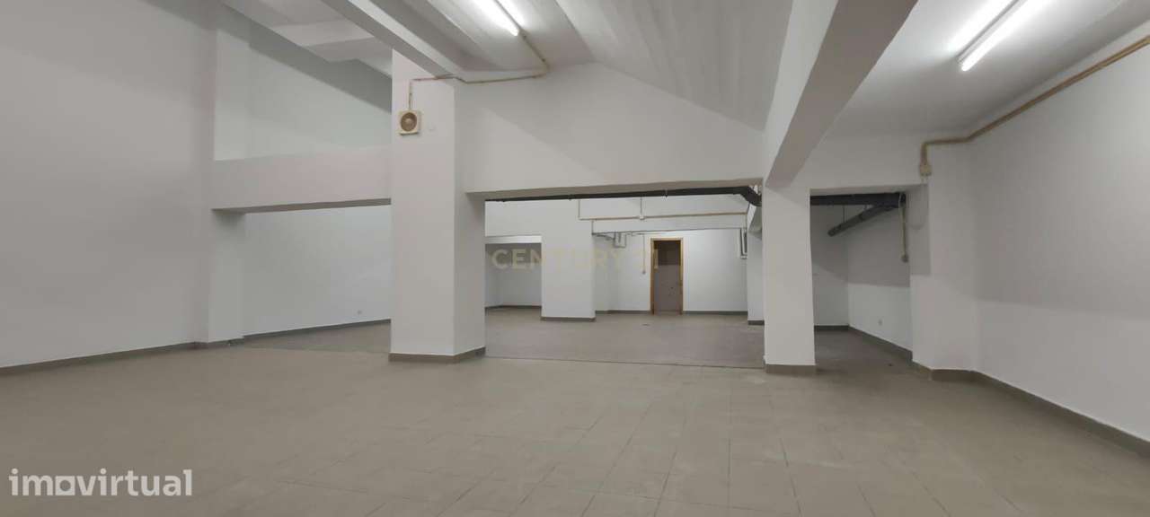Armazém - 100m2 - Marvila - Metro da Bela vista - Grande imagem: 2/5
