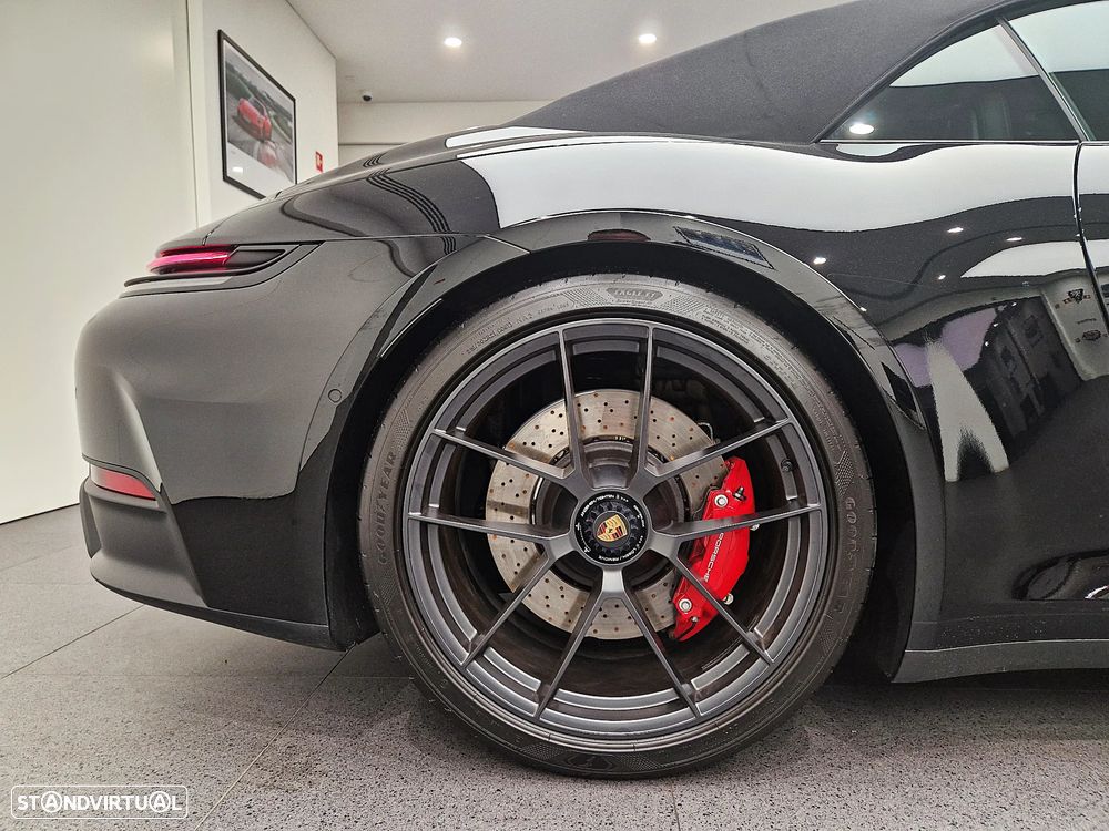 Porsche 911 (992) Carrera GTS - 7