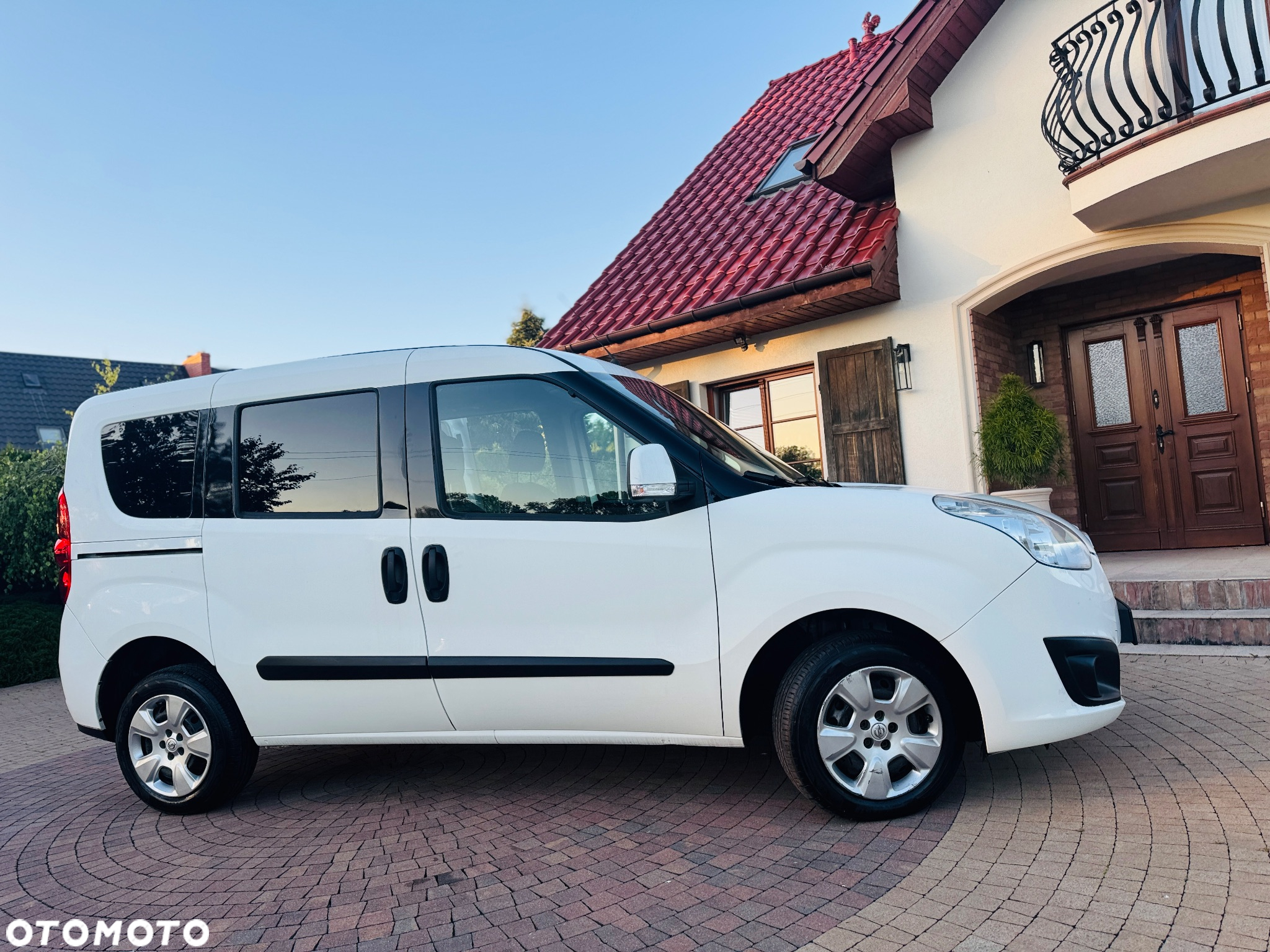 Opel Combo Tour 1.6 CDTI Enjoy - 28