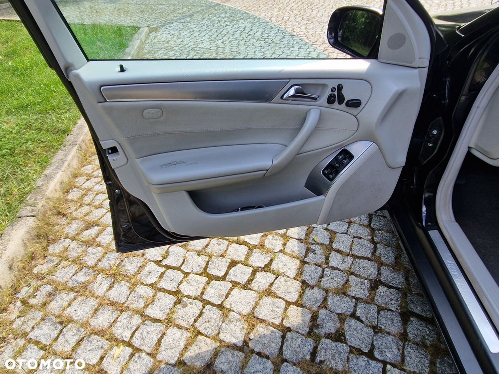 Mercedes-Benz Klasa C - 4