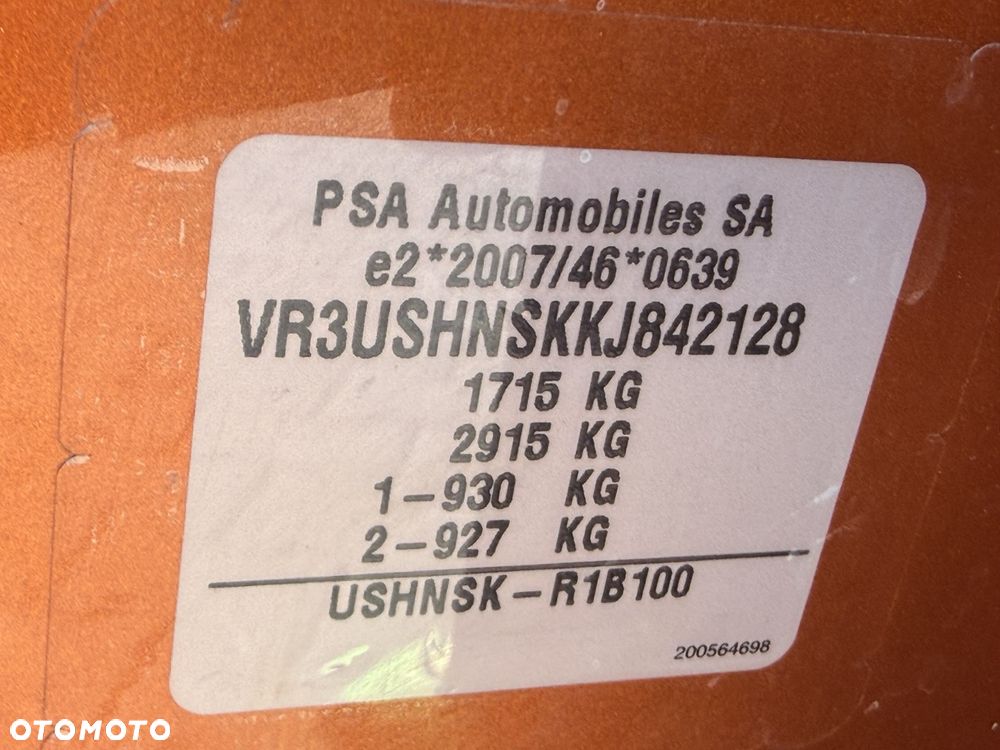 Peugeot 2008 PureTech 130 GT - 20