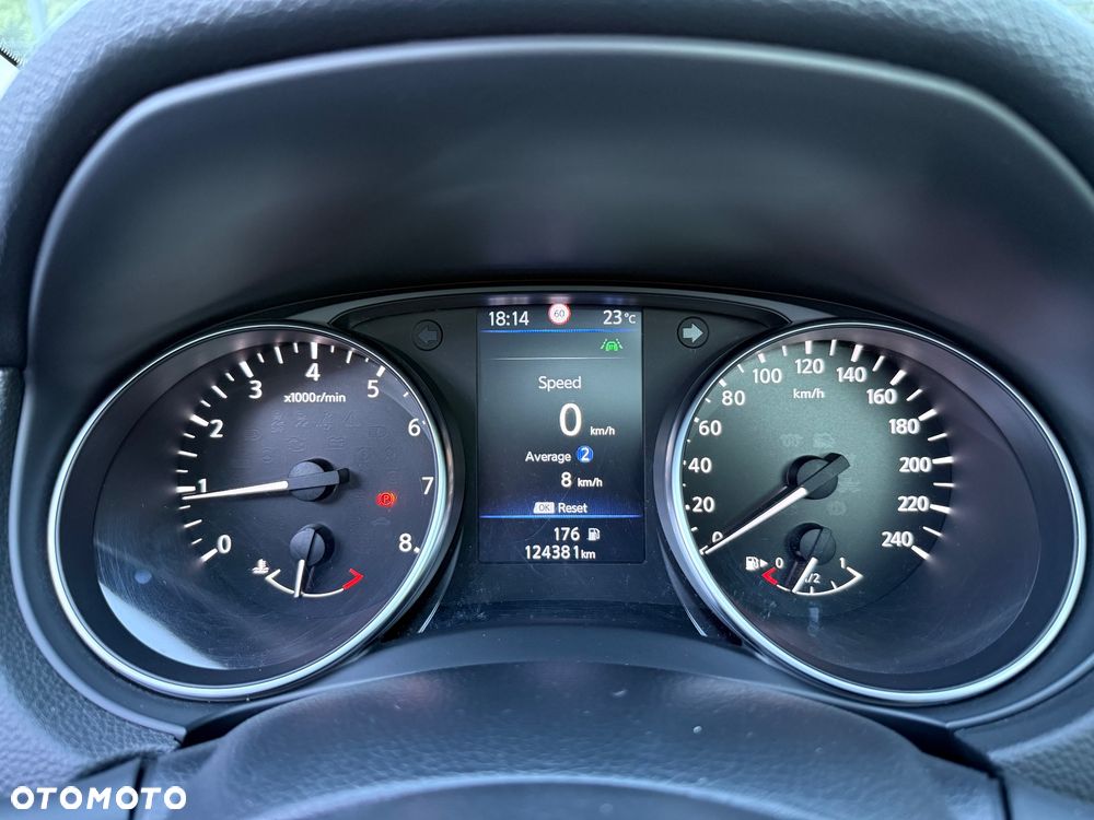 Nissan Qashqai - 27