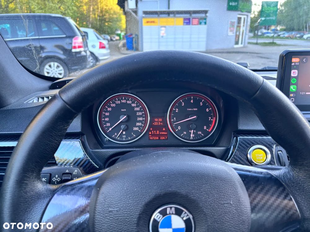 BMW Seria 3 325i - 9