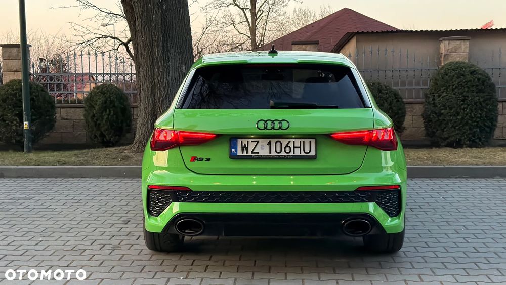 Audi RS3 Sportback TFSI Quattro S tronic - 4