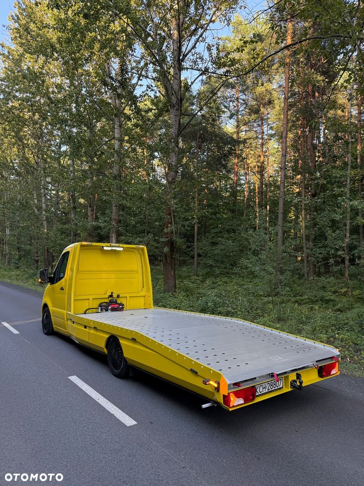 Mercedes-Benz Sprinter - 6