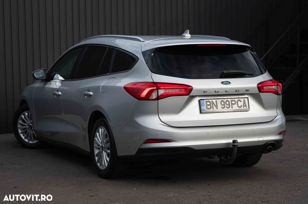 Ford Focus 1.5 EcoBlue Active - 6