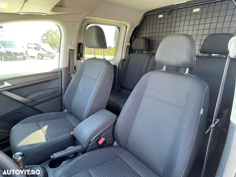 Volkswagen Caddy MAXI 5 LOCURI - 19