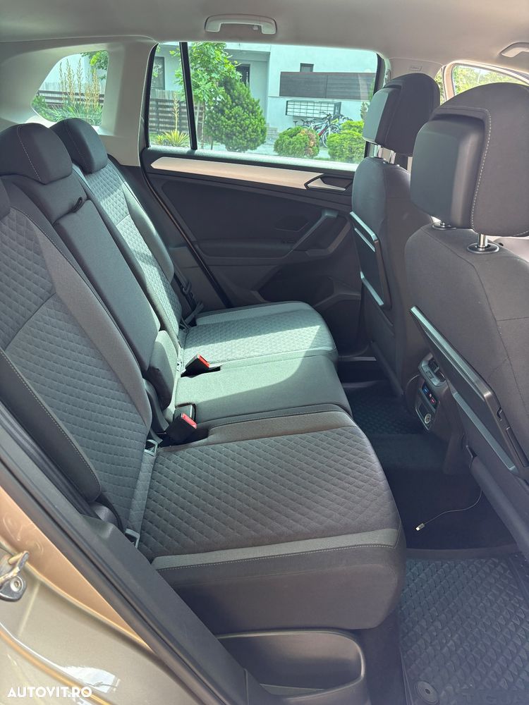 Volkswagen Tiguan 2.0 TDI 4Mot DSG Comfortline - 11