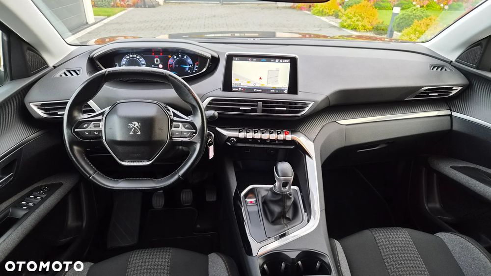 Peugeot 3008 - 16