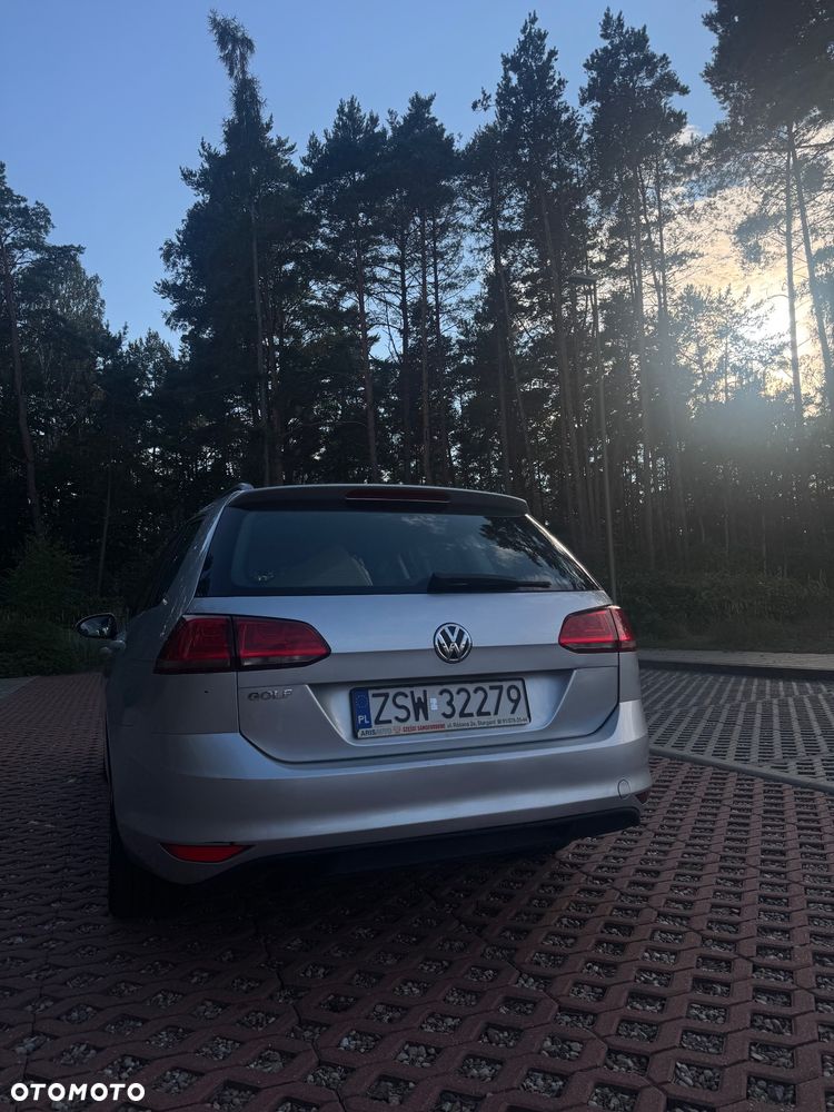Volkswagen Golf 1.6 TDI BMT Comfortline - 4