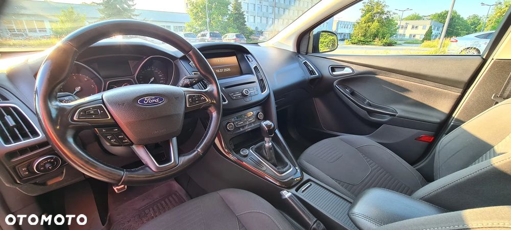 Ford Focus 1.6 TDCi Titanium - 9