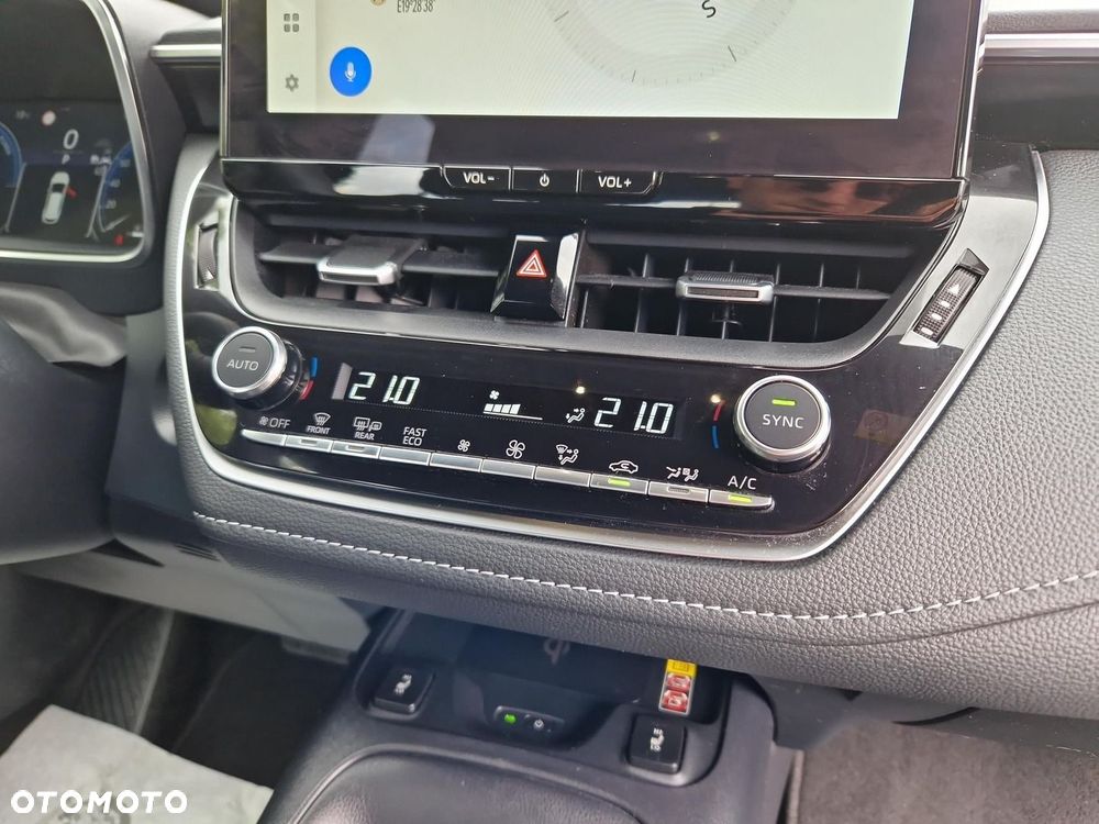 Toyota Corolla 1.8 Hybrid Comfort - 24