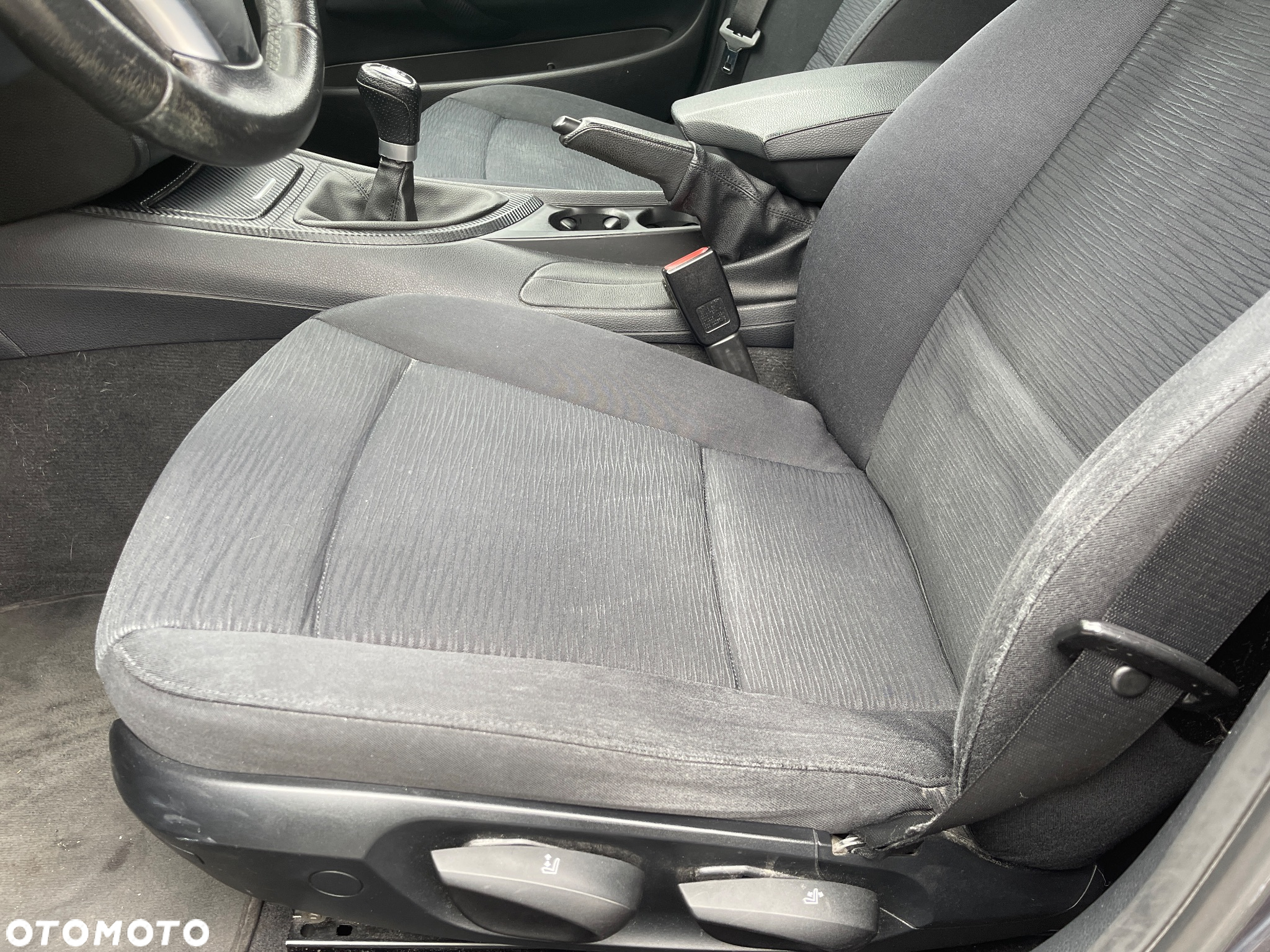 BMW Seria 1 116i - 15