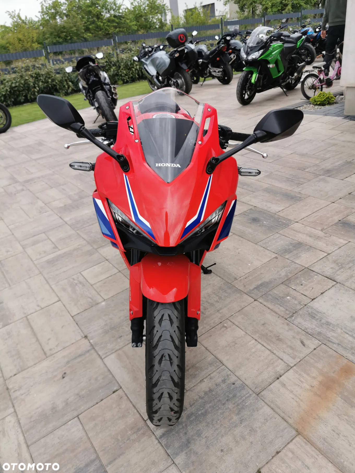 Honda CBR - 28