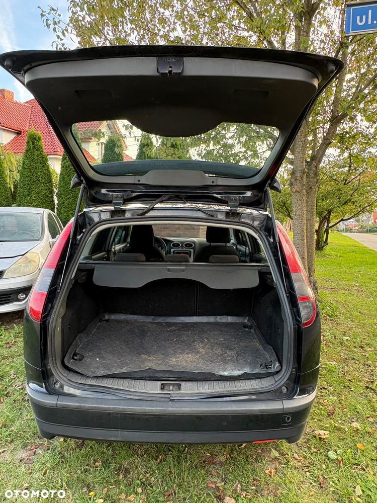 Ford Focus - 19