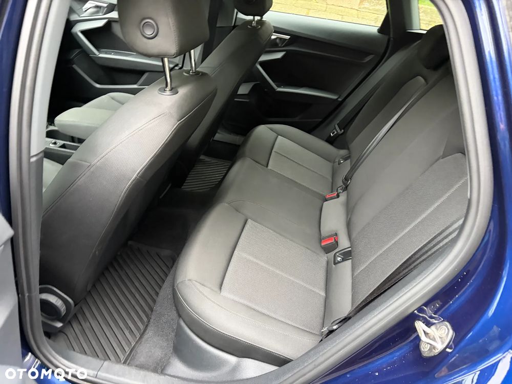 Audi A3 Sportback 30 TDI S tronic - 14